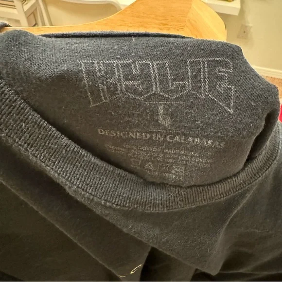 Kylie Jenner graphic tee - Picture 5 of 5